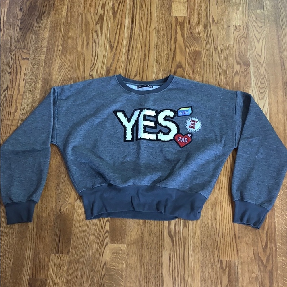 BERSHKA SWEATER